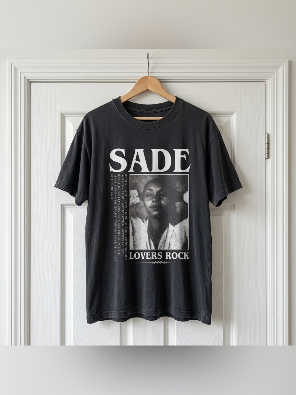 Sade Lovers Rock Soul R&B Music Gildan Black Unisex Streetwear Graphic T-Shirt